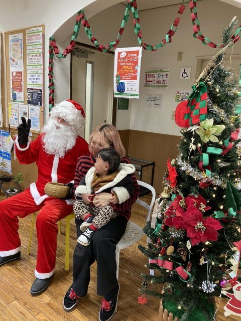 みかりんクリスマスイルミネーション　サンタ Seaside Ranchos Neighborhoodのクリスマスライト：トーランスの